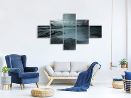 5-piece-canvas-print-a-look-from-the-past-or-from-the-future